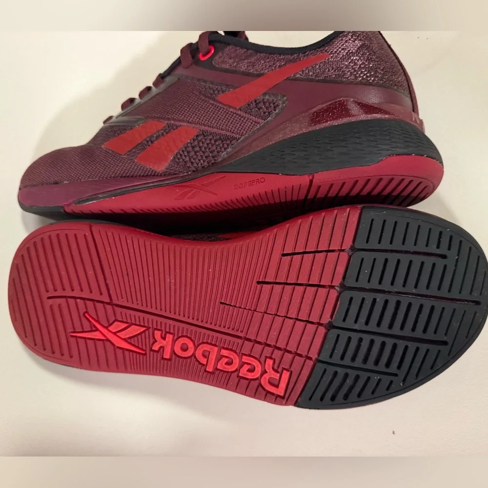 Reebok Nano x5 Women’s Gym shoes size 6 Black Cherry Retro Red like new worn 2x